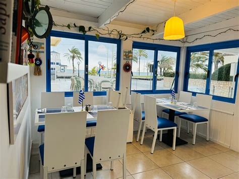 MYKONOS GREEK RESTAURANT, Playa de Gandia。